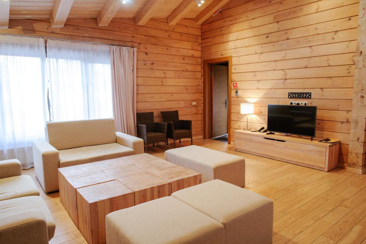 Hotel Трипільське Сонце Podgortsy  Exterior foto
