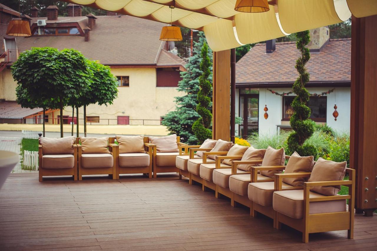 Hotel Трипільське Сонце Podgortsy  Exterior foto